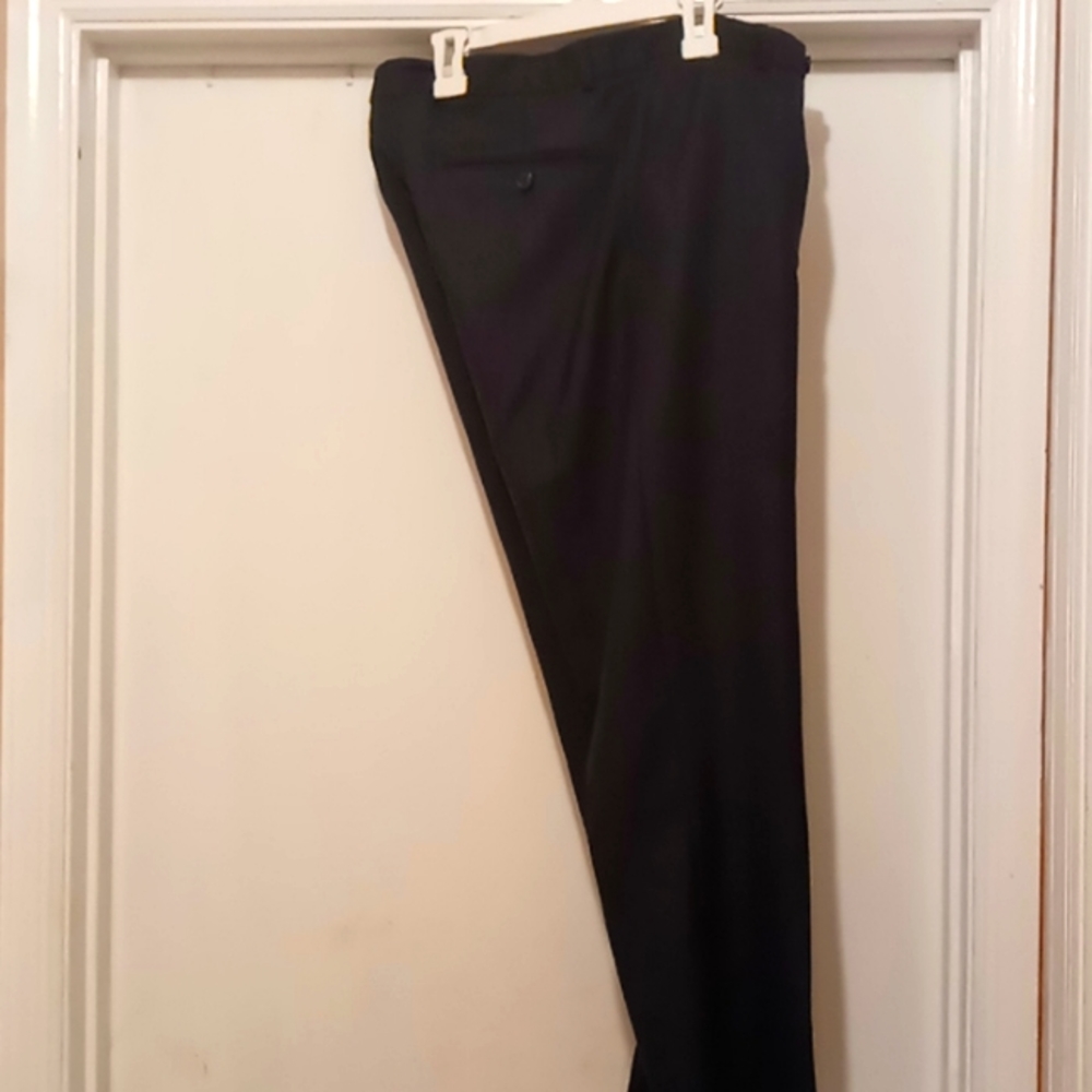 Mens. dress pants